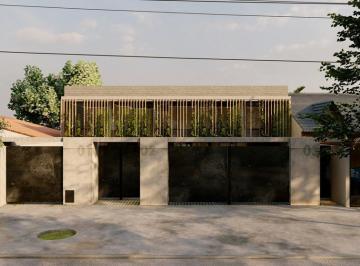 Casa · 150m² · 3 Dormitorios · 2 Cocheras · Casa en PH de 4 Ambientes en Venta, Ituzaingó Norte