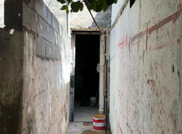 Bodega-Galpón · 220m² · Galpon en Venta 2 Baños y Pequeña Oficina - B General Bustos