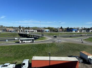 Oficina comercial · 59m² · 1 Ambiente · En Venta a Estrenar Oficina Al Frente en Meridiano Business Center, Pilar