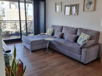 Departamento · 82m² · 3 Ambientes · Amplio y Luminoso Semipiso de Categoria 3 Ambientes - Vista 360° en Banfield Este
