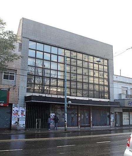 Local comercial · 2700m²