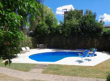 Quinta vacacional · 140m² · 5 Ambientes · 1 Cochera · Casa Quinta en Venta en Tortuguitas, Malvinas Argentinas, G. B. a. Zona Norte