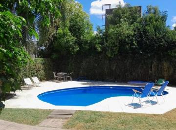 Quinta vacacional · 140m² · 5 Ambientes · 1 Cochera · Casa Quinta en Venta en Tortuguitas, Malvinas Argentinas, G. B. a. Zona Norte
