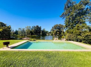 Casa · 355m² · 7 Ambientes · Oportunidad Casa en Venta a La Laguna en El Encuentro