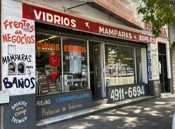 Casa de 4 ambientes, Parque Patricios · Casa con Local Ideal Para Vivir y Trabajar o Invertir.