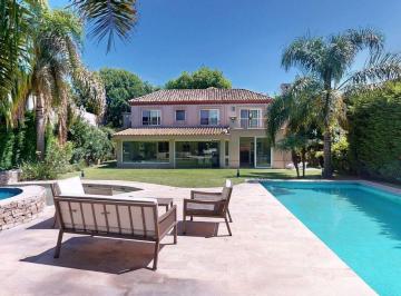 Casa · 348m² · 6 Ambientes · 2 Cocheras · Venta Casa Ayres de Pilar El Remanso