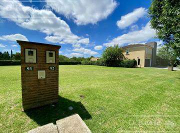 Terreno · 700m² · Lote en Venta con Escritura en Barrancas de Iraola. Hudson. Berazategui