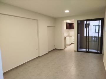 Departamento · 41m² · 3 Ambientes · Departamento en Venta de 1 Dormitorio, con Balcón, Centro, Depsal Xviii, Dean Funes Al 800.