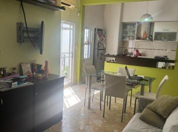 PH · 100m² · 4 Ambientes · 1 Cochera · PH 3 Ambientes en Venta. Toscano Al 800. Villa Sarmiento