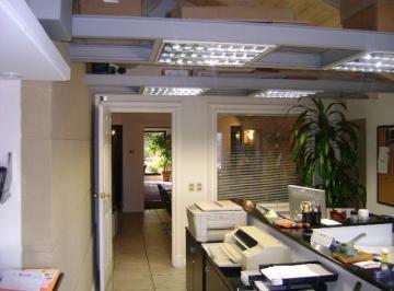 Oficina comercial · 120m² · 4 Ambientes · 1 Cochera · Oficina - Acassuso