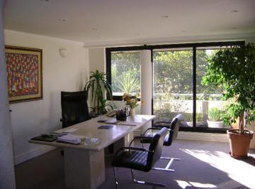 Oficina comercial · 120m² · 4 Ambientes · 1 Cochera · Oficina - Acassuso