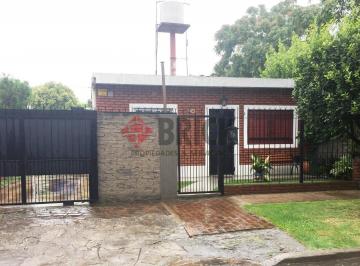 Casa · 107m² · 3 Ambientes · 3 Cocheras · Casa Sobre Lote Propio - Villa Udaondo - Ituzaingó