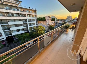 Balcon de corrido · Departamento en 3 Ambientes | San Martin - Florida