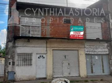 CASA + LOCAL + DEPTOS · Casa + Local + Deptos