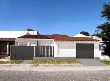 Casa · 119m² · 4 Ambientes · 2 Cocheras · Casa en Venta