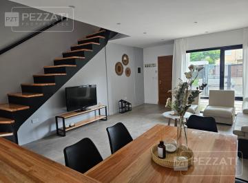 Casa · 85m² · 4 Ambientes · Duplex a Estrenar. Z/ San Carlos. 2 Dorm. y Escritorio. Impecable. Amoblado