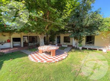 Casa · 350m² · 4 Ambientes · 1 Cochera · Residencia en Marcos Paz 4 Ambientes Financiación del 30%