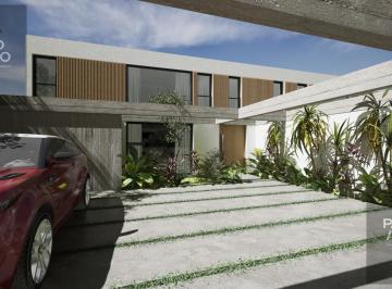 Casa · 150m² · 4 Ambientes · 1 Cochera · Casas de 3 Dorm. en Venta. La Plata C510 E/139 y 140