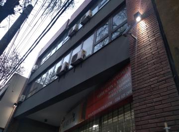 Departamento de 4 ambientes, Ciudad de Mendoza · Excelente Departamento Tipo Dúplex en Venta en Microcentro