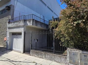 Casa · 145m² · 6 Ambientes · 1 Cochera · Casa en General Juan Martín de Pueyrredón 3500