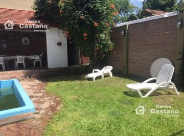 Casa · 280m² · 6 Ambientes · 1 Cochera · Casa 6 Amb. en 2 Plantas, Ideal Refacción o Edificio