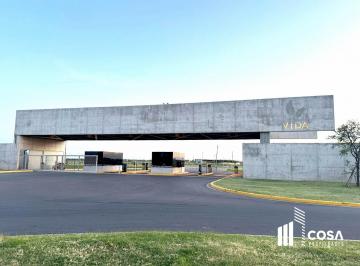 Terreno · 1070m² · Terreno en Venta con Excelente Orientación Vida Club de Campo Funes Santa Fe