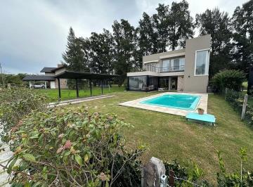 Casa de 3 ambientes, Chascomús · Hermosa Casa 2 Plantas - Country Golf Chascomus