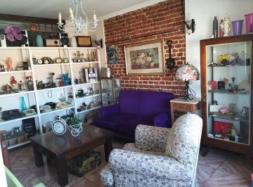 PH · 203m² · 4 Ambientes · 2 Cocheras · Dorrego 4300