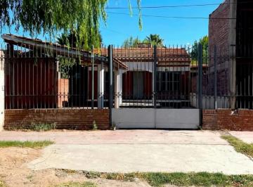 Casa de 5 ambientes, Kilómetro 11 · Casa en Venta, Kilometro 11