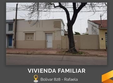 Casa de 2 ambientes, Rafaela · Propiedad con Gran Ubicación en Amplio Terreno