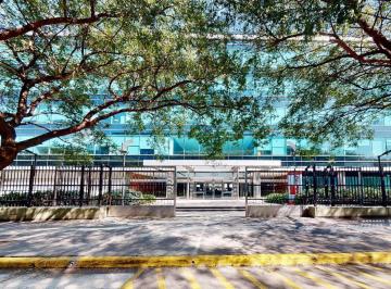 Oficina comercial · 498m² · 4 Cocheras · Oficinas Aaa en Alquiler - Centro Empresarial Urbana