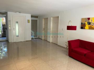 Departamento · 7m² · 3 Ambientes · 1 Cochera · Vendo Departamento en Pinamar Centro Jason 1482 con Cochera