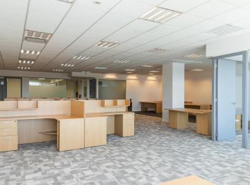 Oficina comercial · 280m² · 4 Cocheras · Oficina en Alquiler en Nodus
