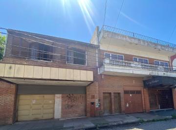 Local comercial de 5 ambientes, Morón · Venta en bloque,(Local Comercial, Salón de Fiestas y Vivienda)