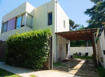Casa de 3 ambientes, Ituzaingó · Casa en Venta en Parque Leloir