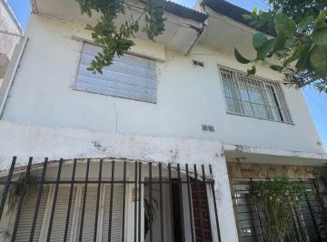 Casa de 1 ambiente, Ciudad de Santa Fe · Tacuari 7700 - Planta Alta