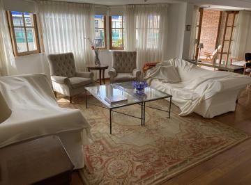 Departamento · 233m² · 5 Ambientes · 2 Cocheras · Espectacular Piso en Caballito Amoblado - 2 Cocheras Cubiertas en Pb