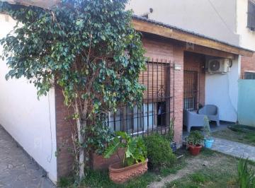 Casa · 135m² · 5 Ambientes · 1 Cochera · Casa Chalet en Venta en Pilar Centro, Pilar, G. B. a. Zona Norte