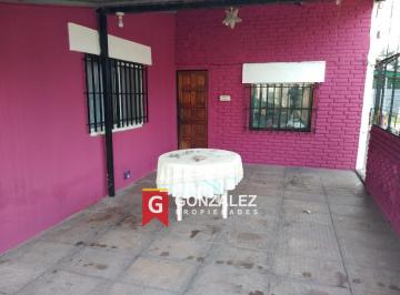 Casa · 100m² · 4 Ambientes · 1 Cochera · Casa en Venta Ubicado en Pilar Centro, Pilar y Alrededores