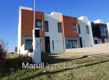 PH · 130m² · 4 Ambientes · 2 Cocheras · Quebradas de Manantiales Duplex 3 Dorm. con Calefacción Central y Radiadores