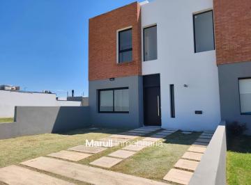 PH · 130m² · 4 Ambientes · 2 Cocheras · Quebradas de Manantiales Duplex 3 Dorm. a Estrenar