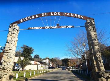 Terreno · 600m² · Lote en Sierra de Los Padres.