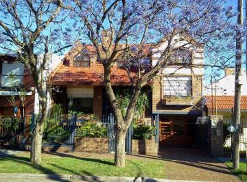 Casa · 340m² · 5 Ambientes · Casa - Quilmes
