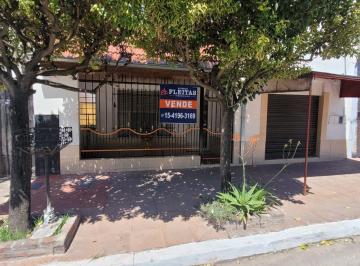 PH · 120m² · 4 Ambientes · Venta PH Al Frente Ideal Dos Familias en San Justo