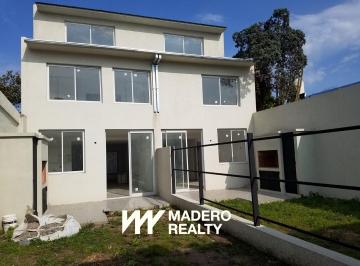 Casa · 136m² · 5 Ambientes · 1 Cochera · Casa en Olivos - Maipu/uzal - Triplex 5 Ambientes - 147 m²