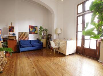 Departamento · 100m² · 4 Ambientes · 1 Cochera · Un Clásico Renovado en Ubicación Estratégica