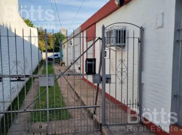 PH · 31m² · 2 Ambientes · 1 Cochera · PH en Merlo Centro