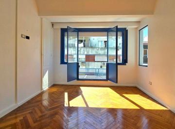 Departamento · 91m² · 3 Ambientes · 1 Cochera · Alquiler Dpto 3 Ambientes Semi - Piso Cochera Retiro