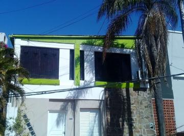 PH de 5 ambientes, Posadas · PH en Venta Apto Crédito Hipotecario/a m Costanera de Posadas