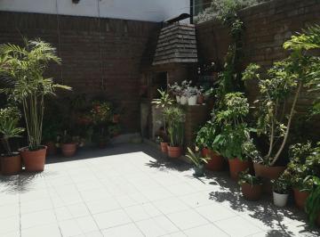 PH · 122m² · 3 Ambientes · PH en Planta Alta Parrilla Terraza Apto Credito